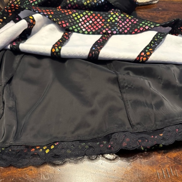 Revolve Trina Turk Renita Floral A-line Honeycomb Overlay Whimsigoth Dress Sz 4 - Picture 9 of 15